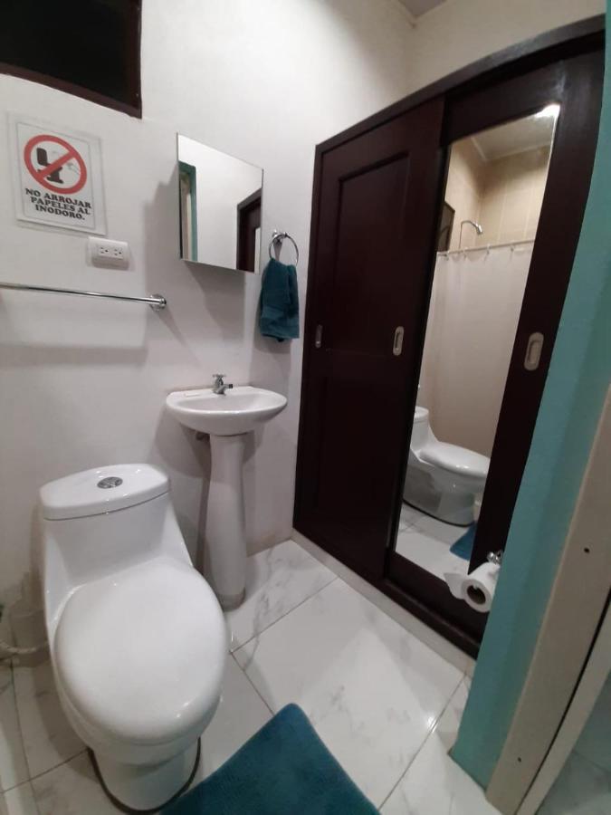 Hotel Casa Blanca León Zewnętrze zdjęcie