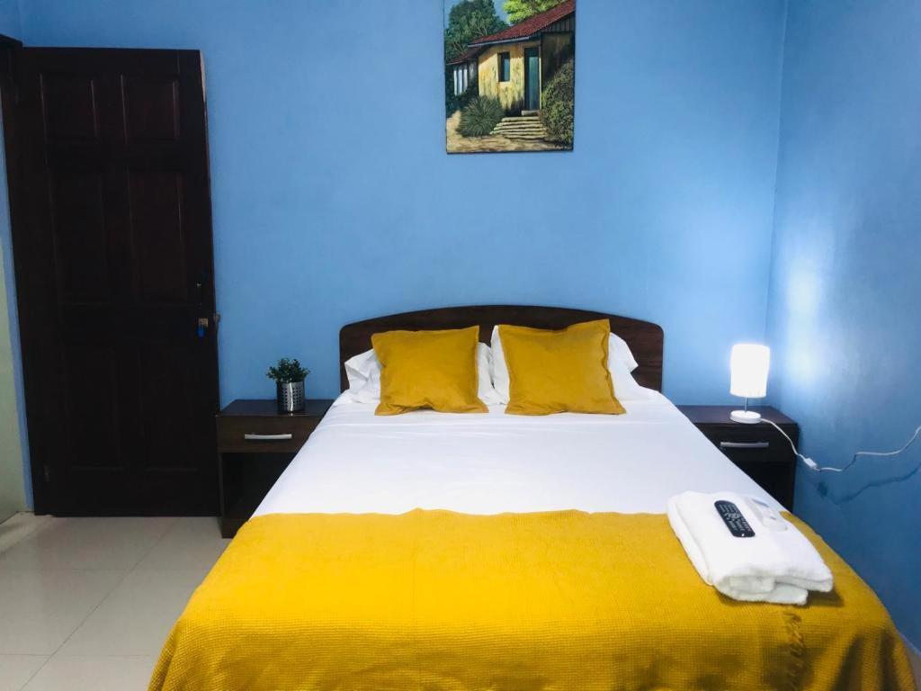 Hotel Casa Blanca León Zewnętrze zdjęcie